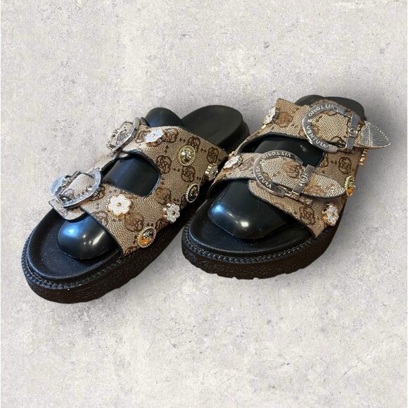 Vittorio Ventura Women’s Size 10 Buckle Embellished Thick Sole Slide Sandals - Picture 1 of 9